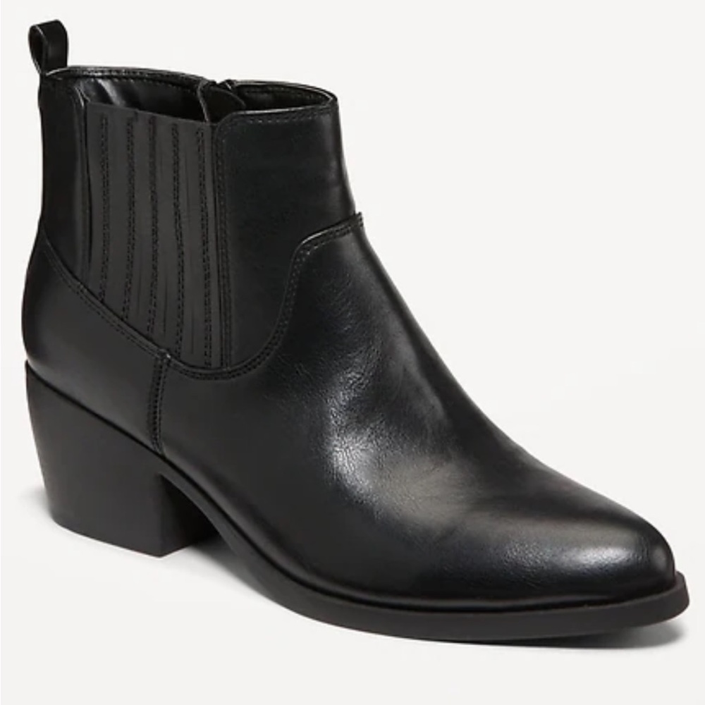 NWOT Black Ankle Boots